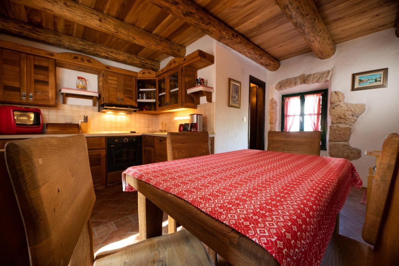 Villa Lindraze Dobrinj Luaran gambar