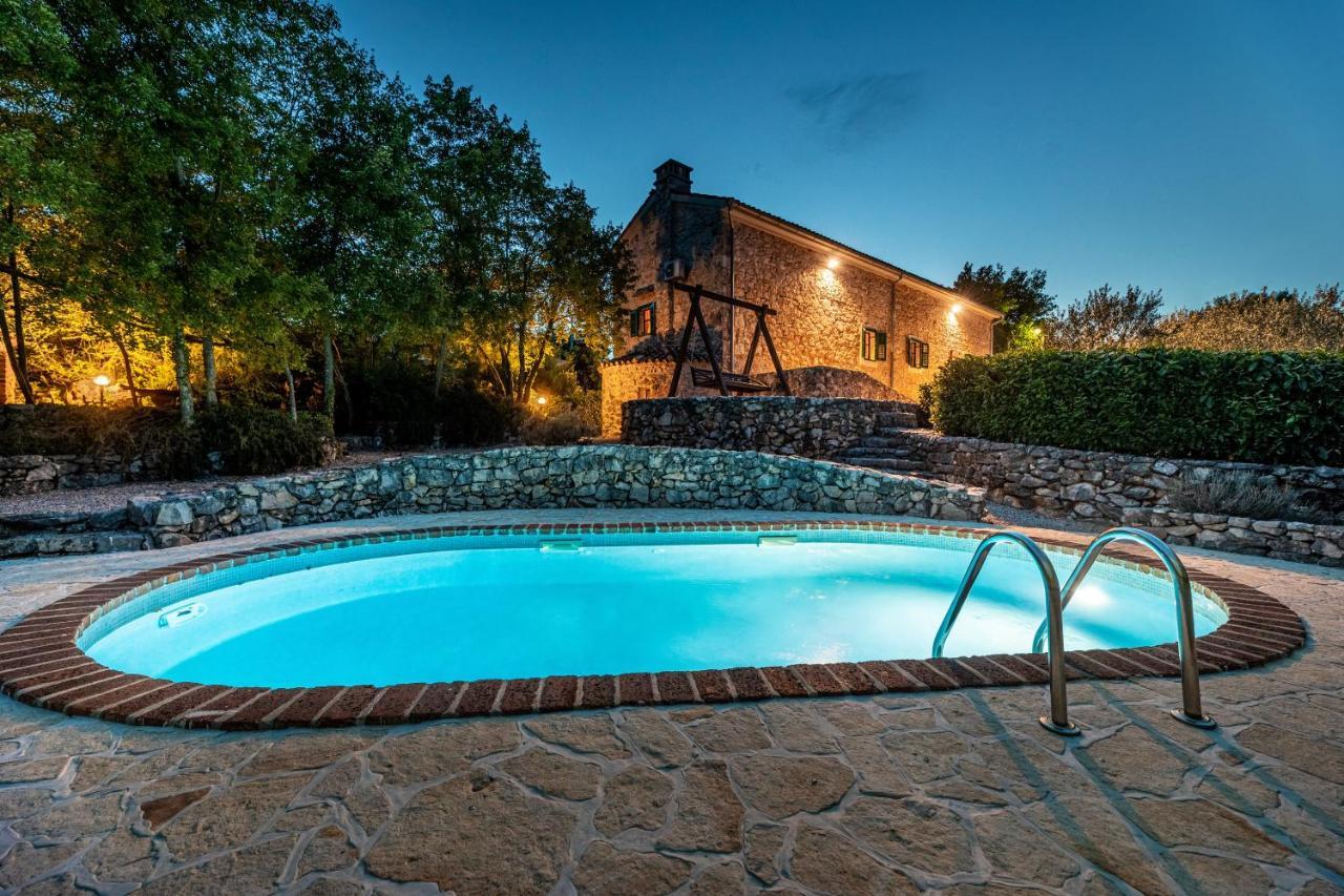 Villa Lindraze Dobrinj Luaran gambar