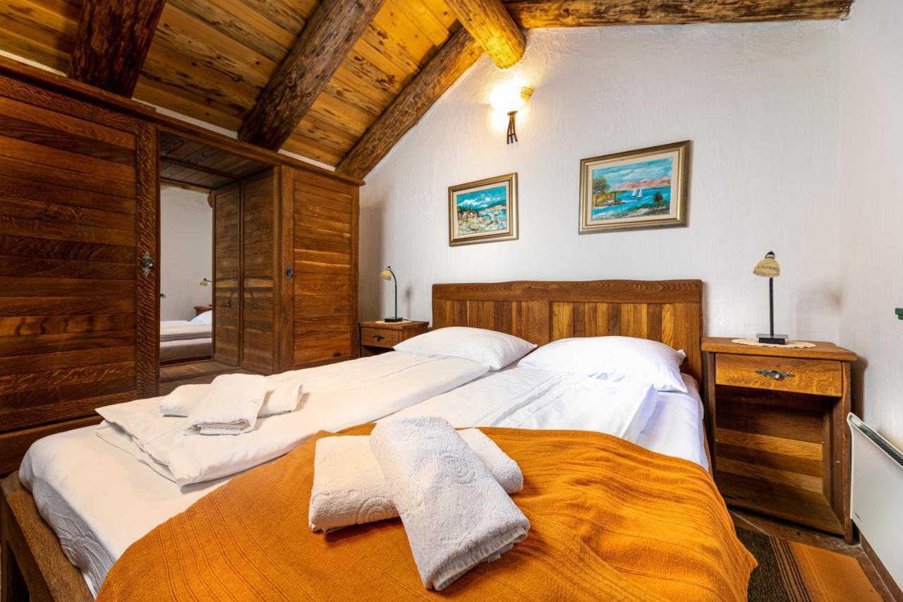 Villa Lindraze Dobrinj Luaran gambar