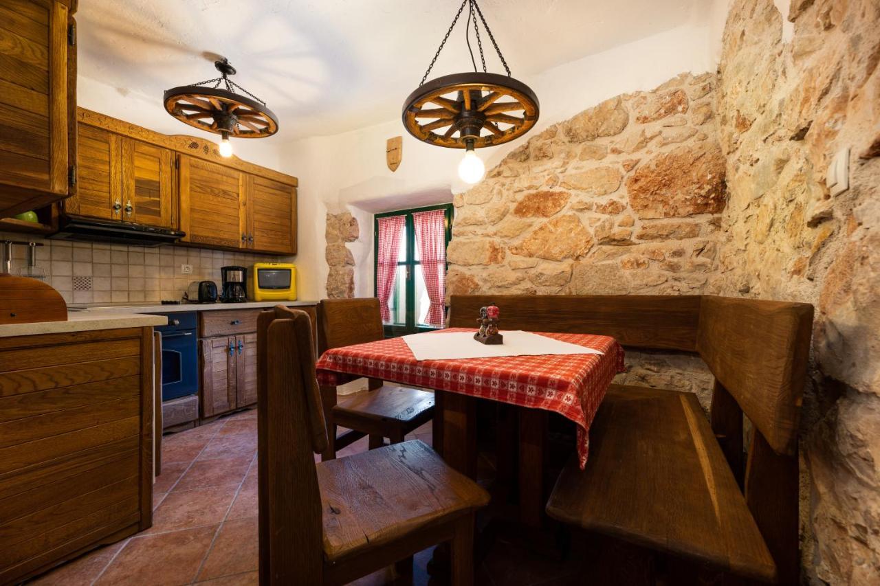 Villa Lindraze Dobrinj Luaran gambar